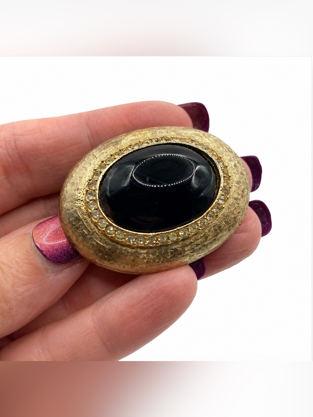 Brushed Gold Tone Brooch with Black Cabochon Outlined With Rhinestones Unstamped